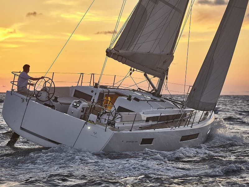 Sun Odyssey 440 - photo 4