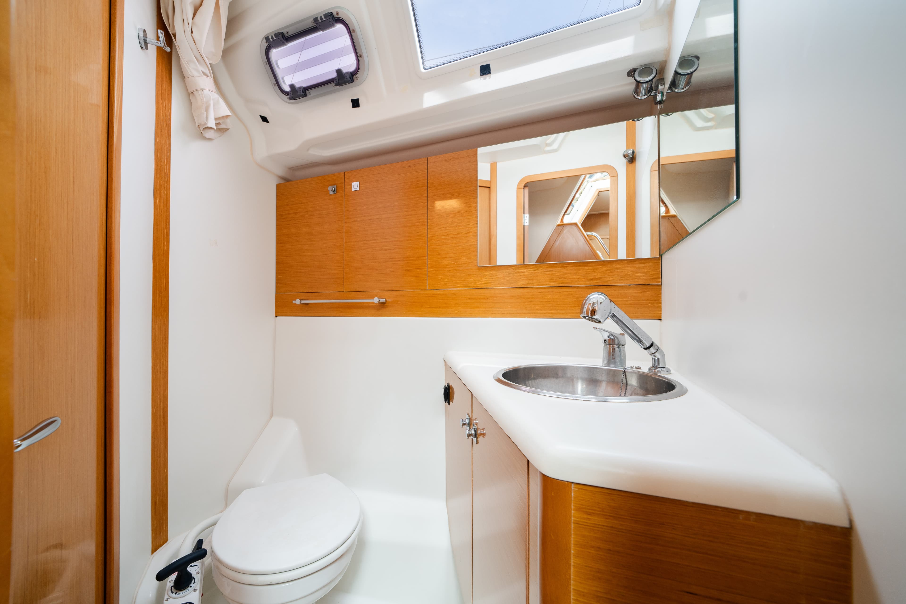 Jeanneau 53 - photo 8