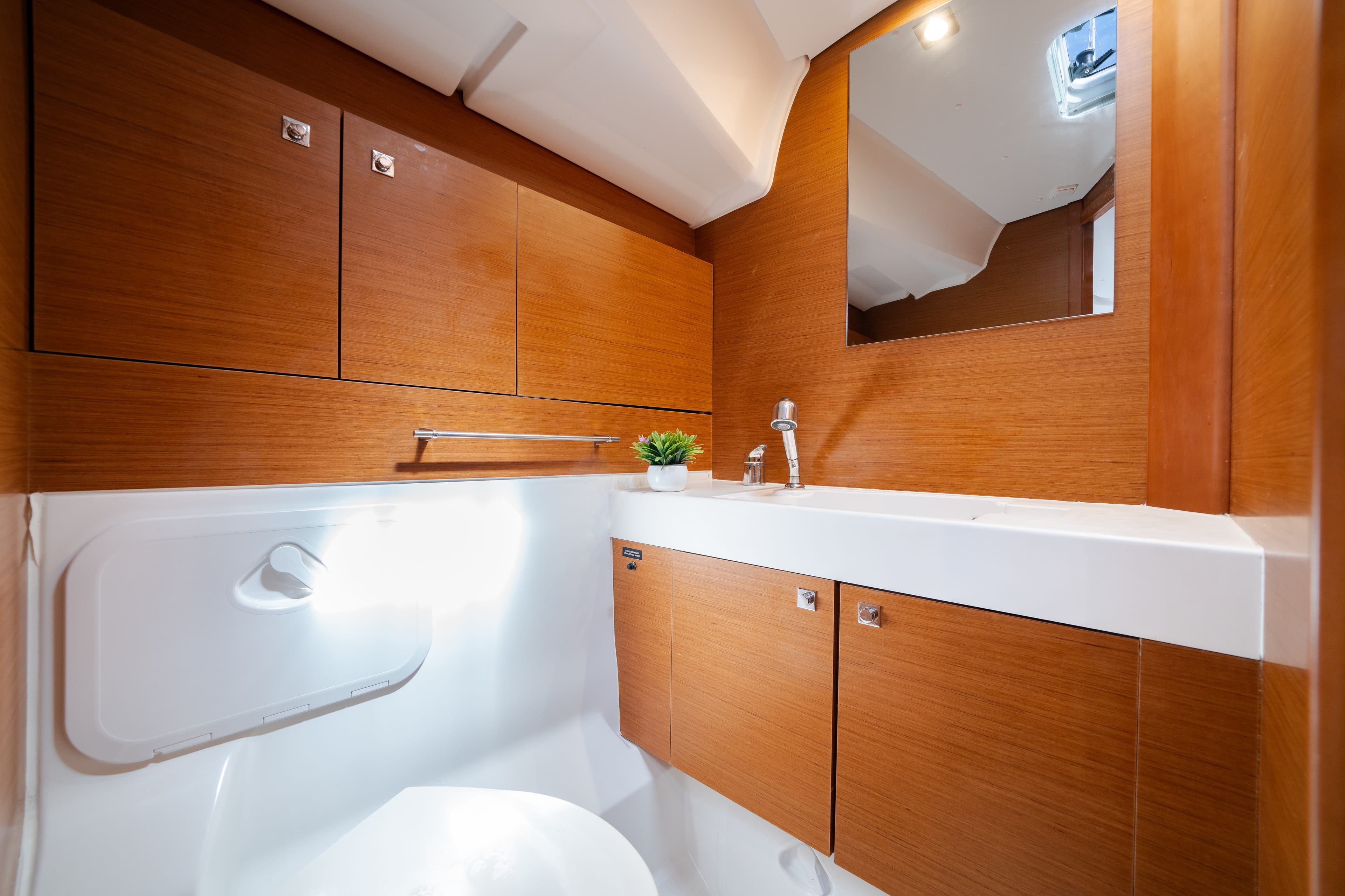 Sun Odyssey 479 - photo 7