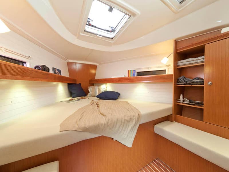 Bavaria Cruiser 36 - photo 8