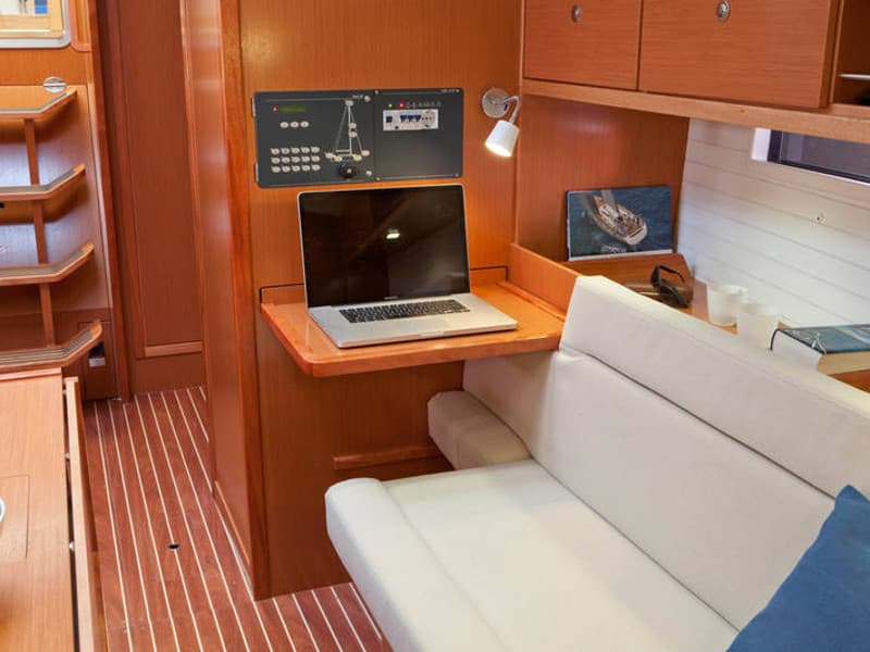 Bavaria Cruiser 36 - photo 7