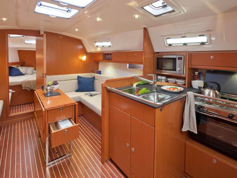 Bavaria Cruiser 36 - photo 5