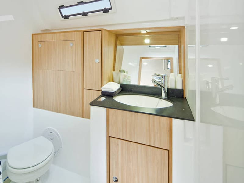 Bavaria Cruiser 40 - photo 8