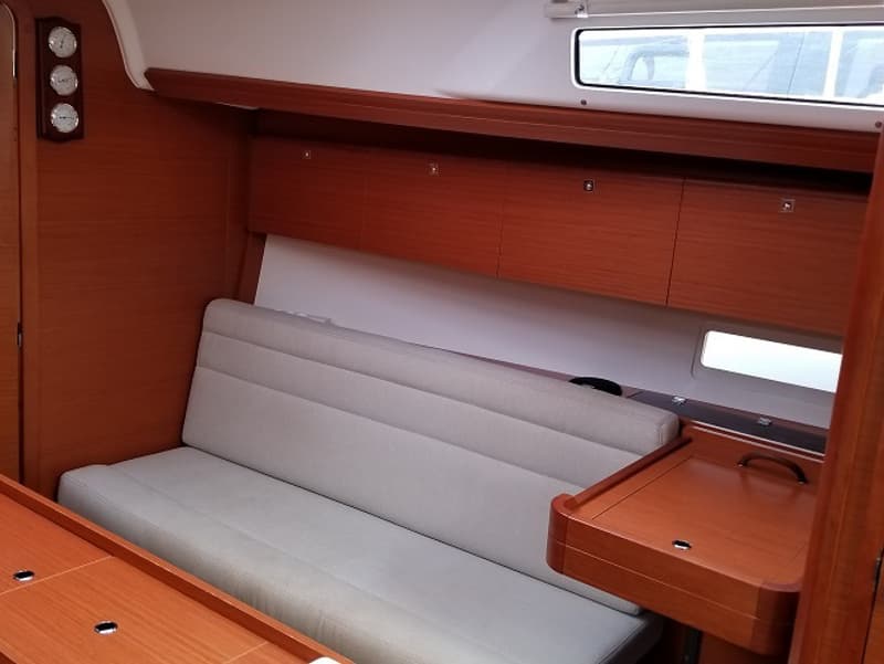 Dufour 350 Grand Large - photo 12