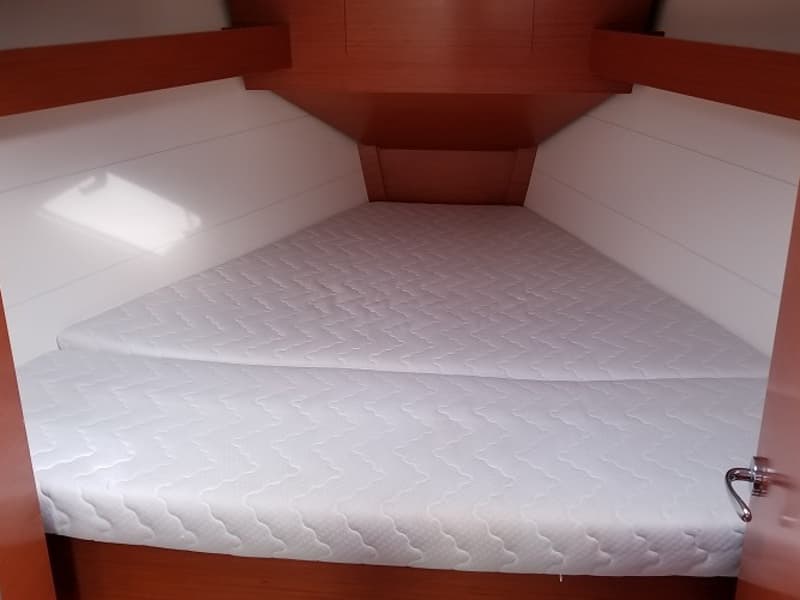 Dufour 350 Grand Large - photo 11