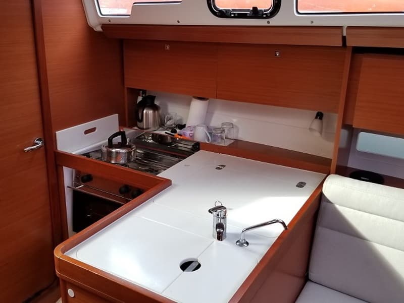 Dufour 350 Grand Large - photo 7