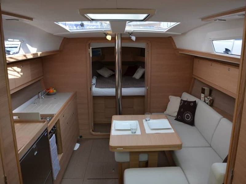 Dufour 382 Grand Large - photo 14