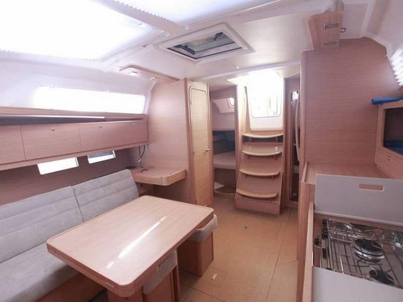 Dufour 382 Grand Large - photo 6