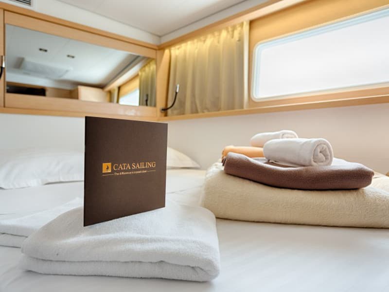 Lagoon 450 Fly - photo 11