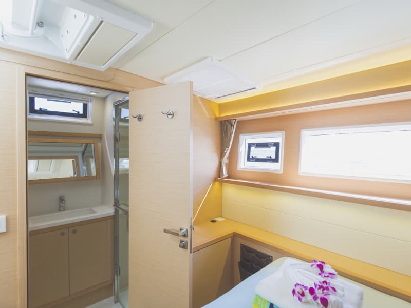 Lagoon 52F - photo 10