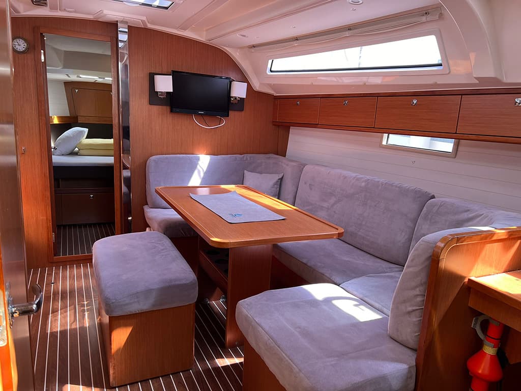 Bavaria Cruiser 41 - photo 27