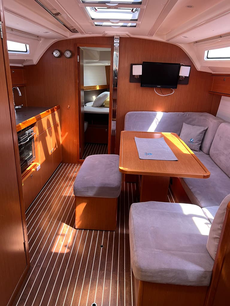 Bavaria Cruiser 41 - photo 29