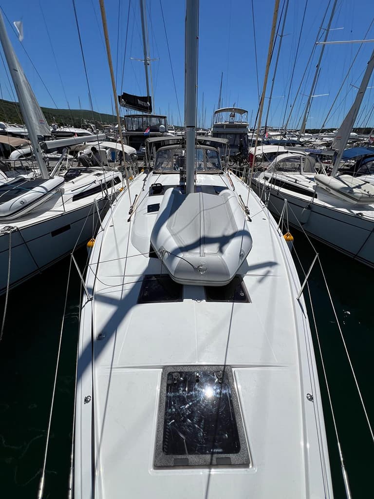 Dufour 470 - photo 11