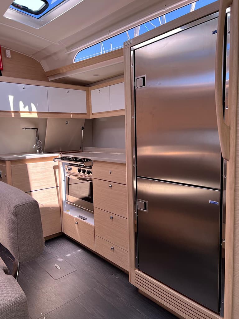 Dufour 470 - photo 6