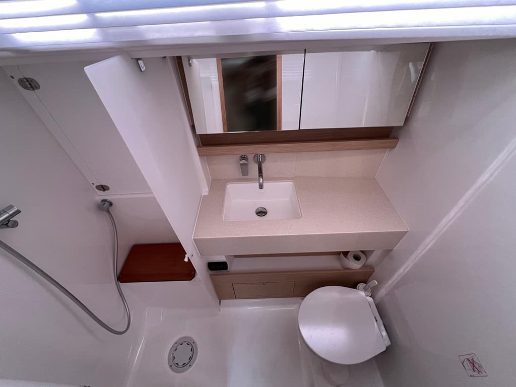 Dufour 470 - photo 8