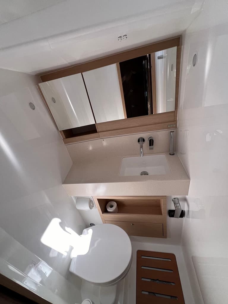 Dufour 470 - photo 38