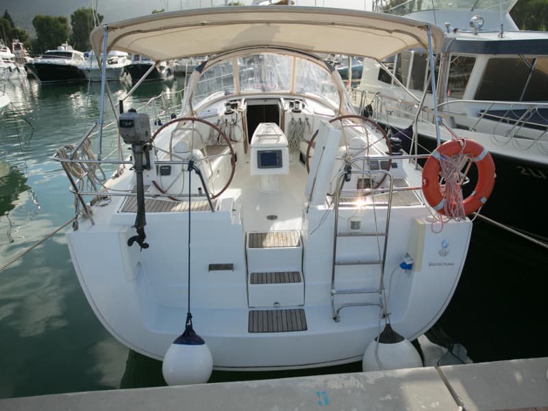 Oceanis 43 - photo