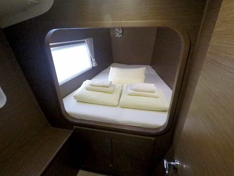 Lagoon 380 - photo 8