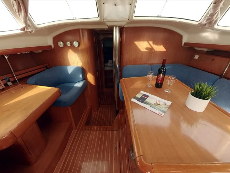 Sun Odyssey 43DS - photo 5