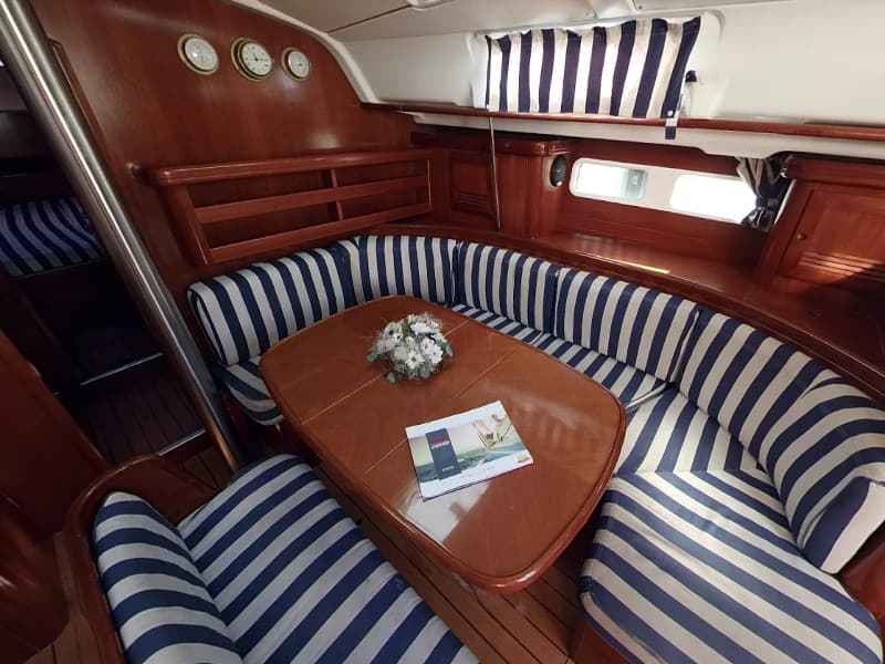 Oceanis 411 - photo 7