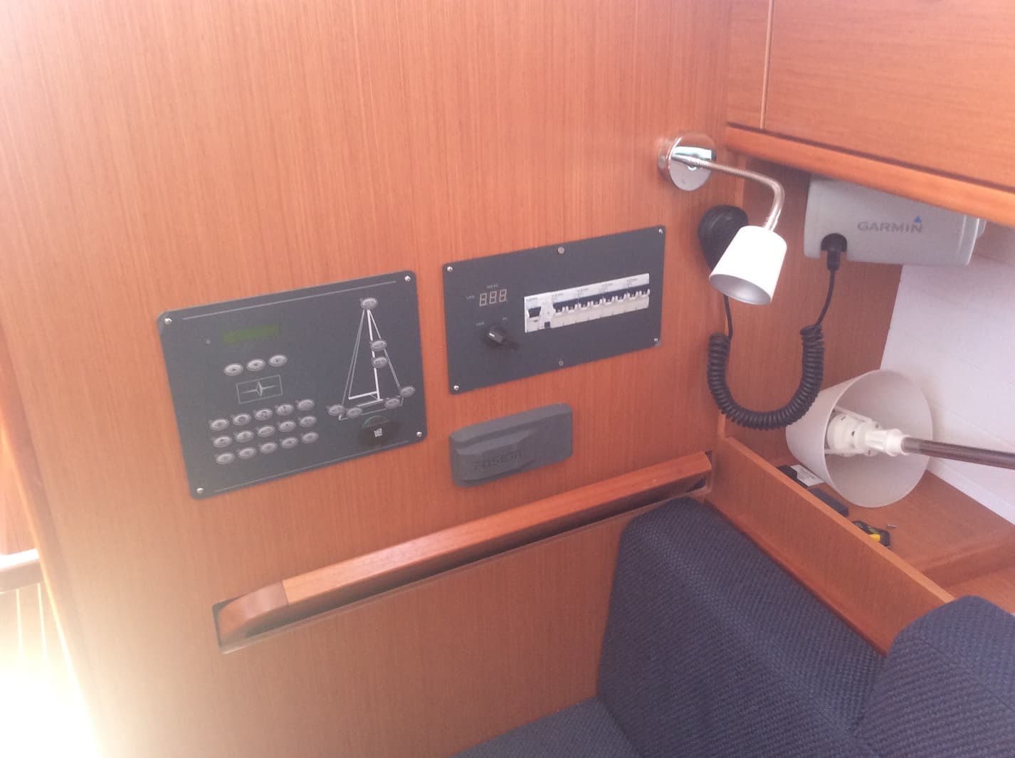 Bavaria Cruiser 37 - photo 4