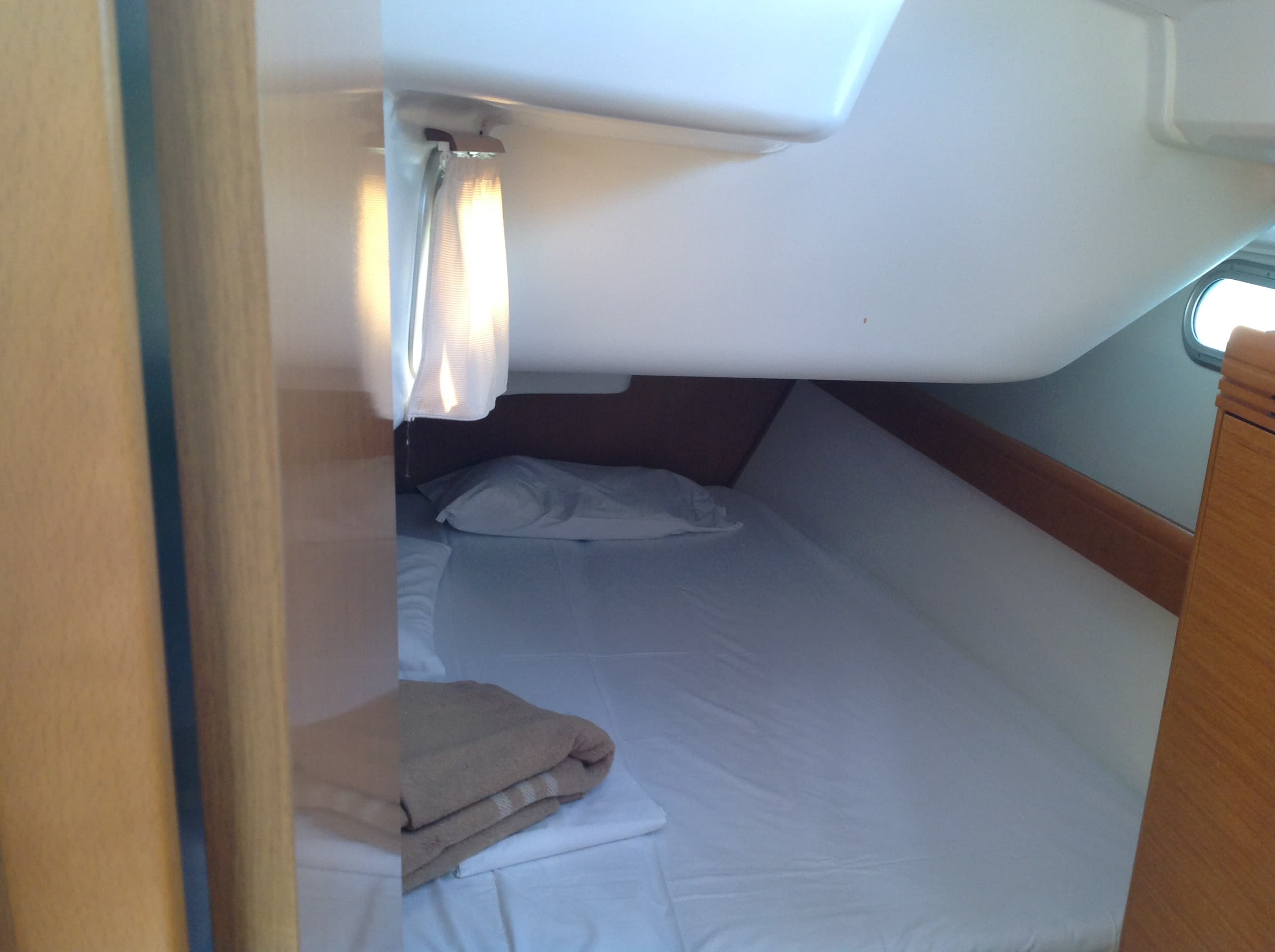 Sun Odyssey 42 i - photo 10