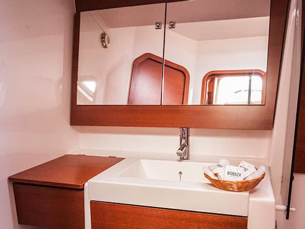 Dufour 56 Exclusive - photo 18