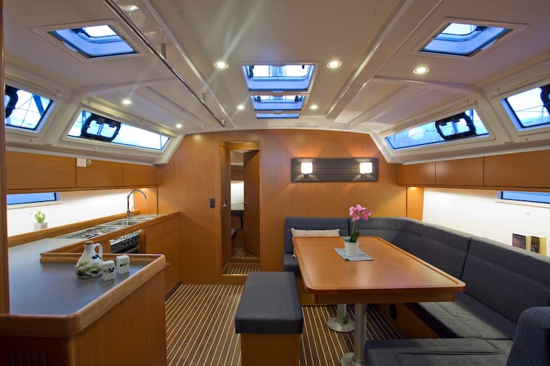 Bavaria 46 Cruiser - photo 4