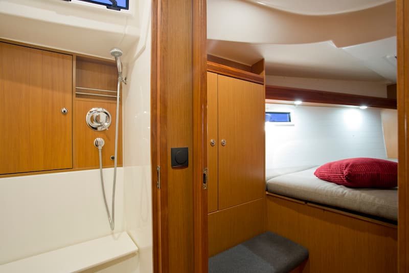 Bavaria 45 - photo 7