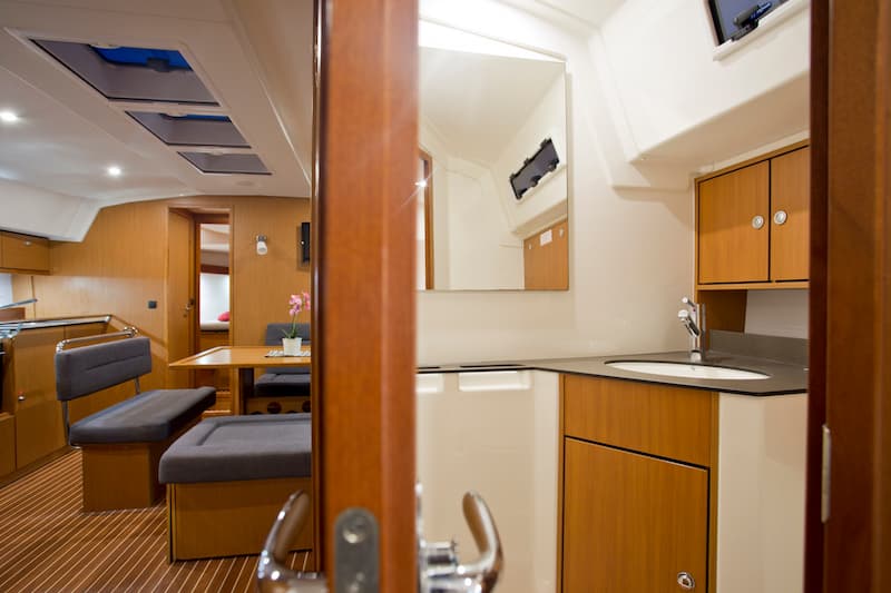 Bavaria 45 - photo 26