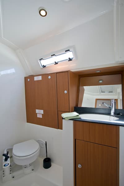 Bavaria 41 Cruiser - photo 12