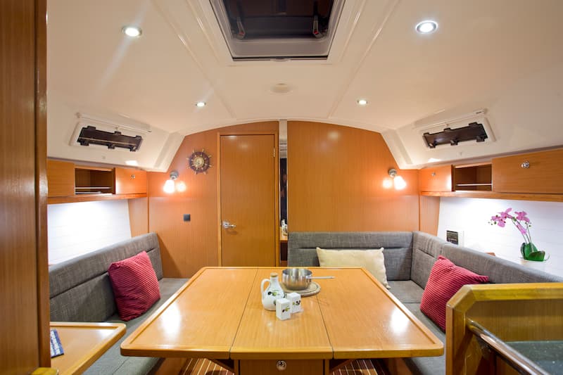 Bavaria 36 Cruiser - photo 13