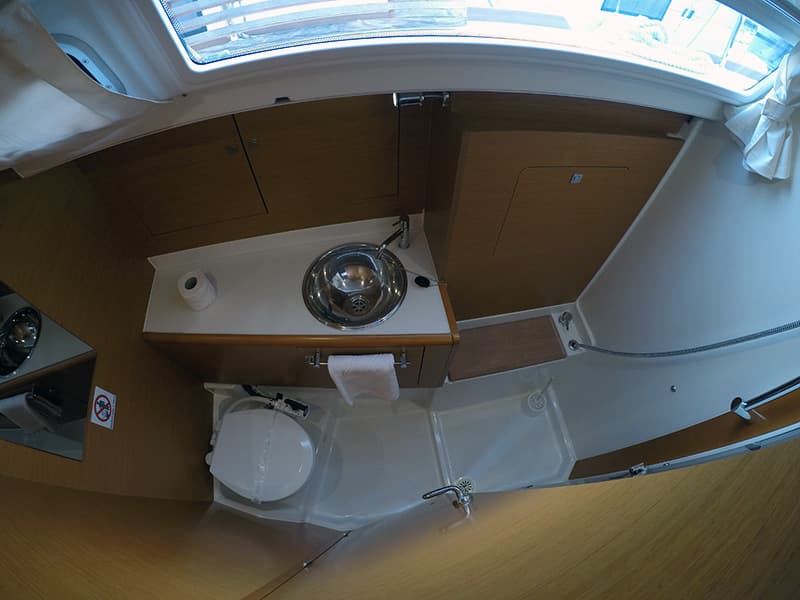 Sun Odyssey 449 - photo 12