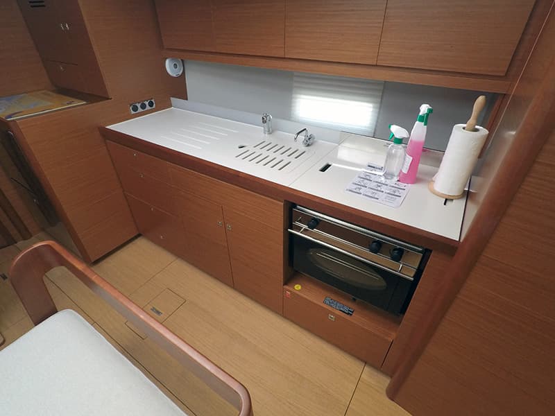 Dufour 430 - photo 23