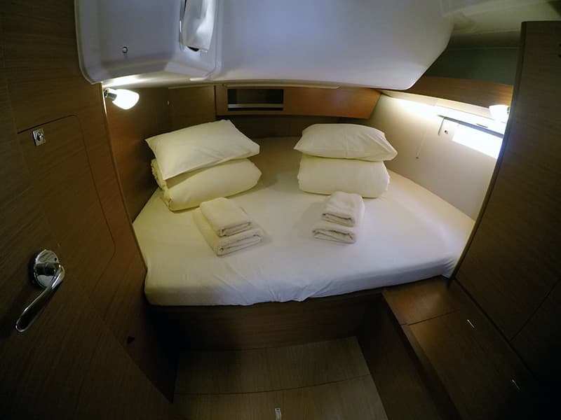 Dufour 430 - photo 18