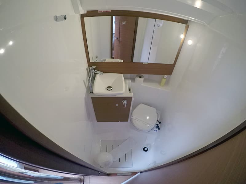 Dufour 430 - photo 26