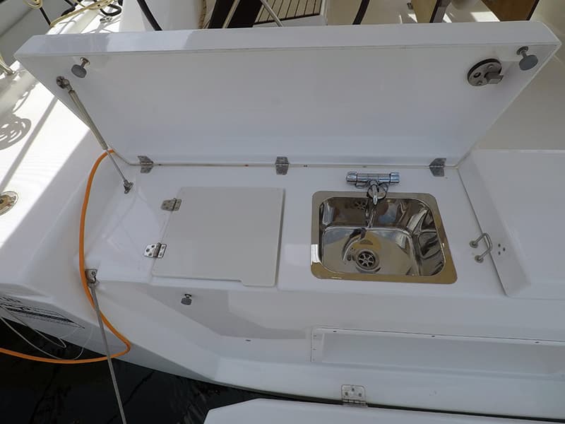 Dufour 430 - photo 9