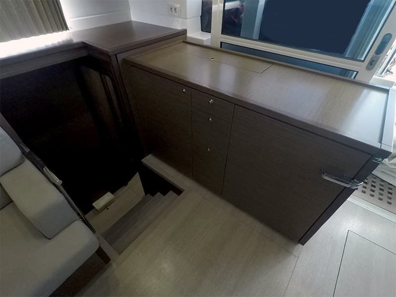 Lagoon 450 - photo 11