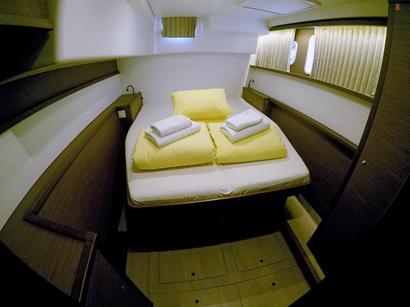 Lagoon 450 - photo 15