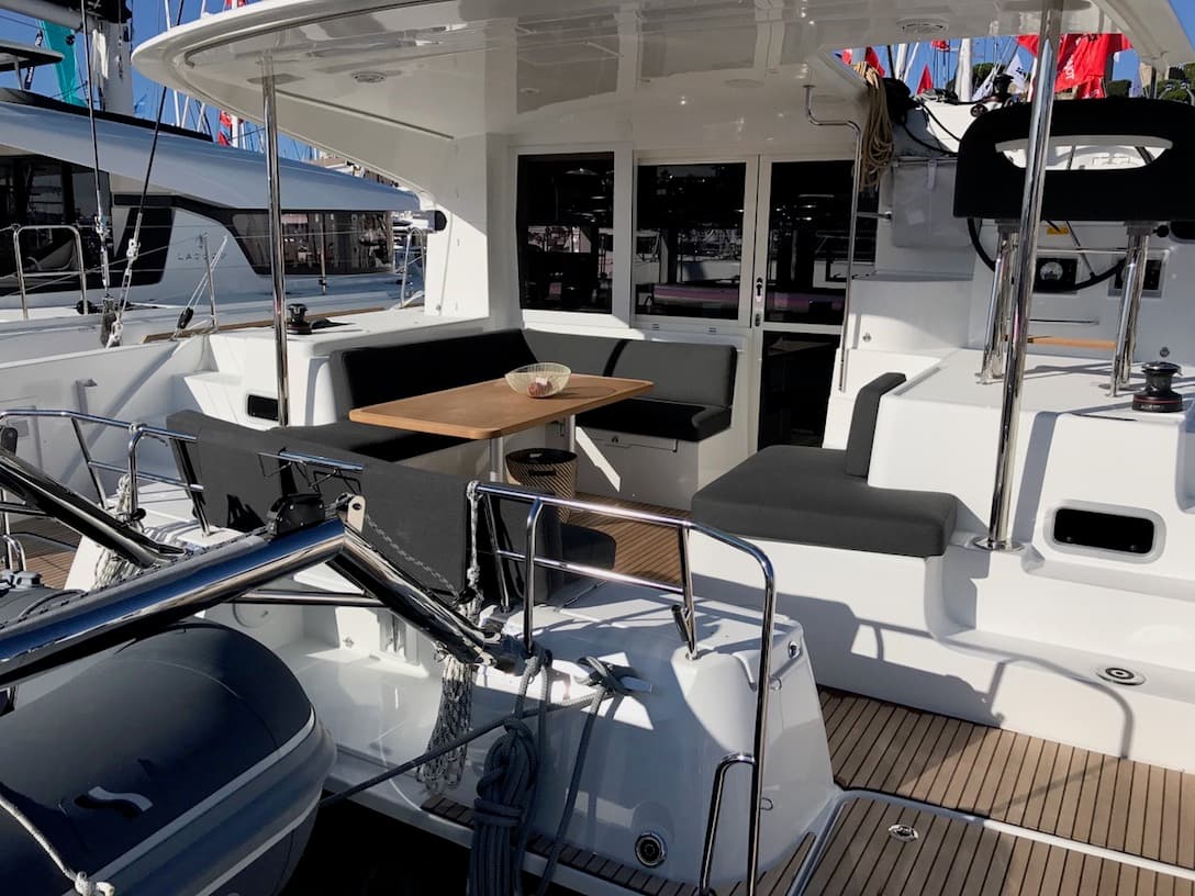 Lagoon 40 - photo 10