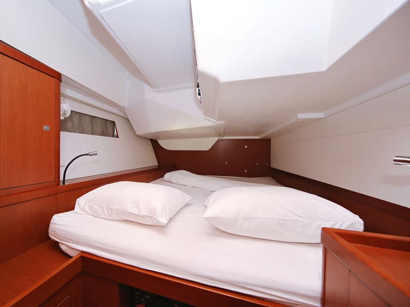 Oceanis 48 - photo 36