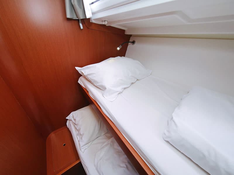 Oceanis 48 - photo 28