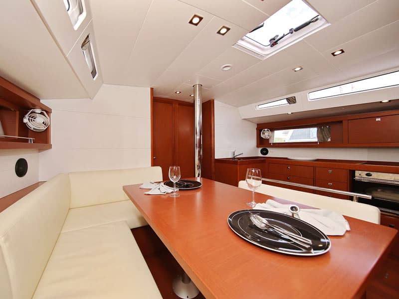 Oceanis 48 - photo 34