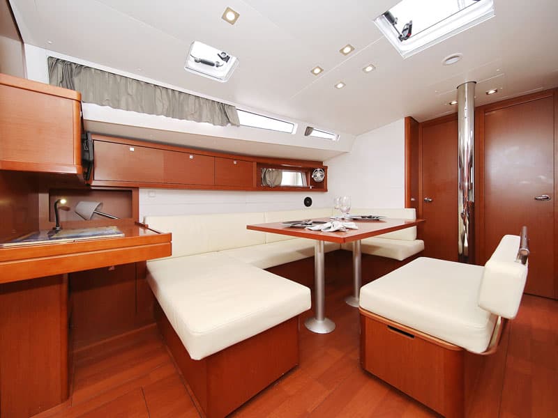 Oceanis 48 - photo 32