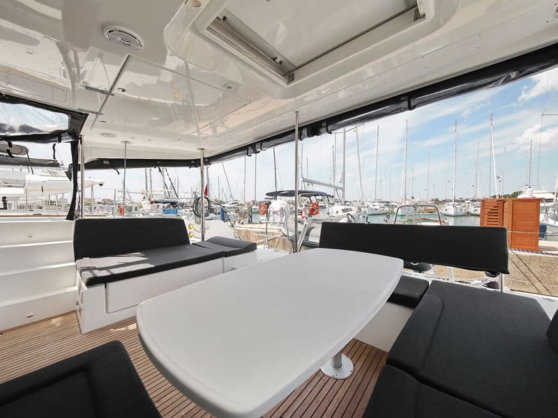 Lagoon 450 - photo 9