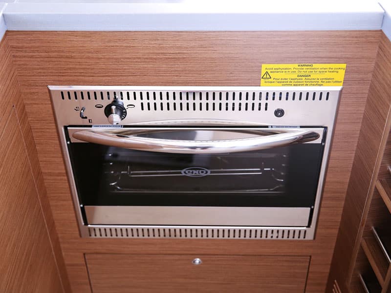 Lagoon 450 - photo 7