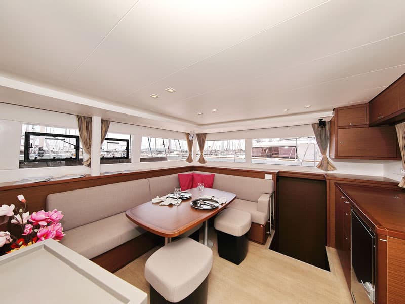 Lagoon 450 - photo 26