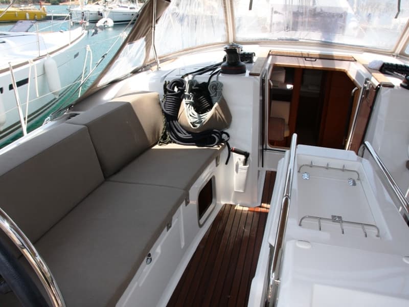 Sun Odyssey 479 - photo 11