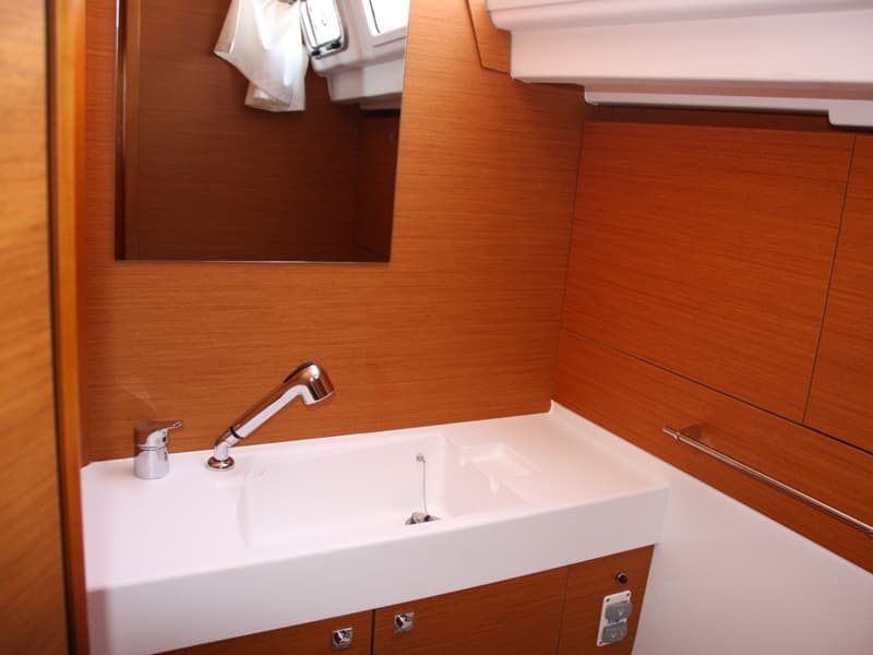 Sun Odyssey 479 - photo 12