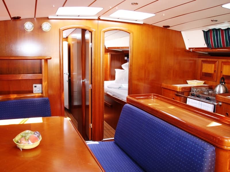 Beneteau 50 - photo 18